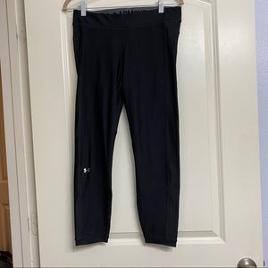 Women’s Under Armour Workout Leggings - large
